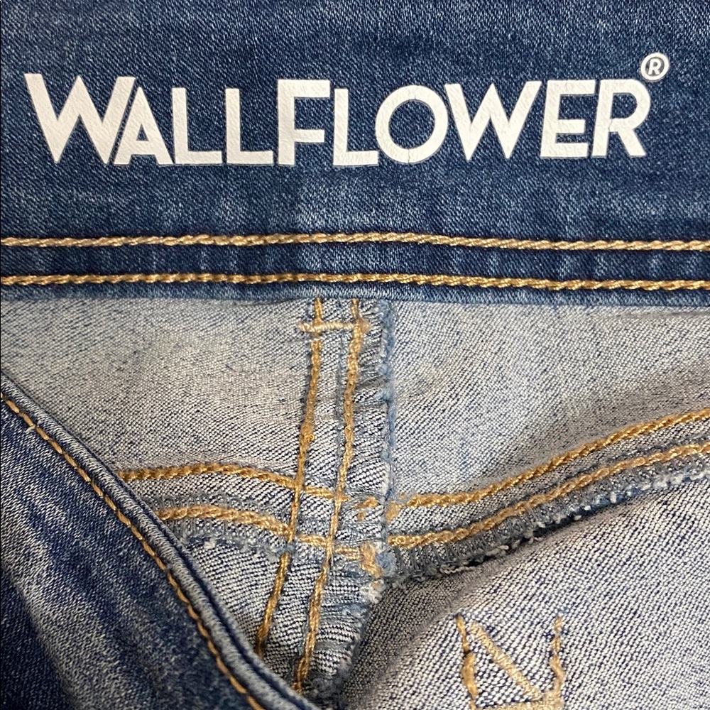 Wallflower The Ultra fit blue jeans - Size 5 Regular - juniors - Picture 5 of 13
